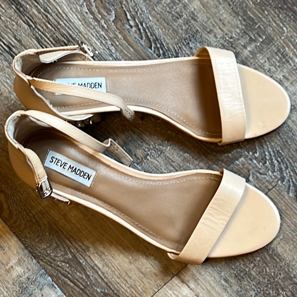 Steve Madden Indie Pearl Sandals - Picture 4 of 8